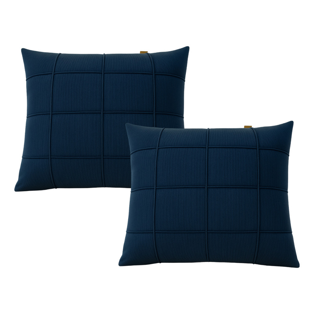 Kit 2 Capas de Almofada Suede Drapeada Premium | Capa Decorativa para Sofá e Quarto 45×45cm – OKA®